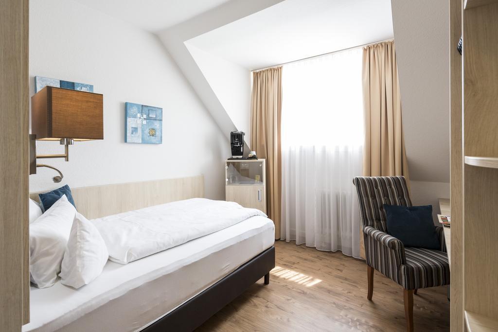 Parkhotel Bilm Im Glueck Am Stadtrand Hannovers Sehnde Zewnętrze zdjęcie
